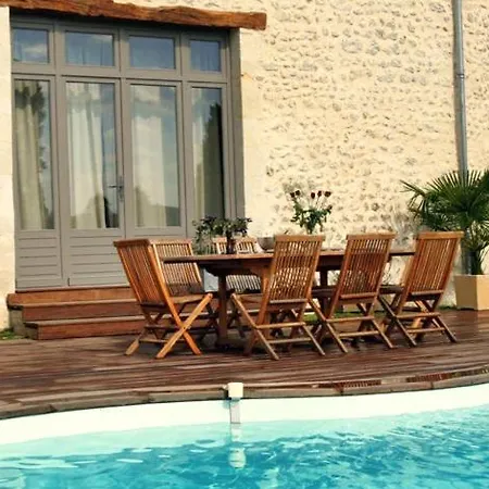 Domaine Du Grand Tourtre Holiday home Chalais (Charente)